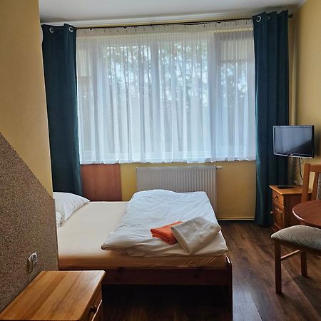 "Hel" Wieniec Zdroj Wloclawek Bagian luar foto
