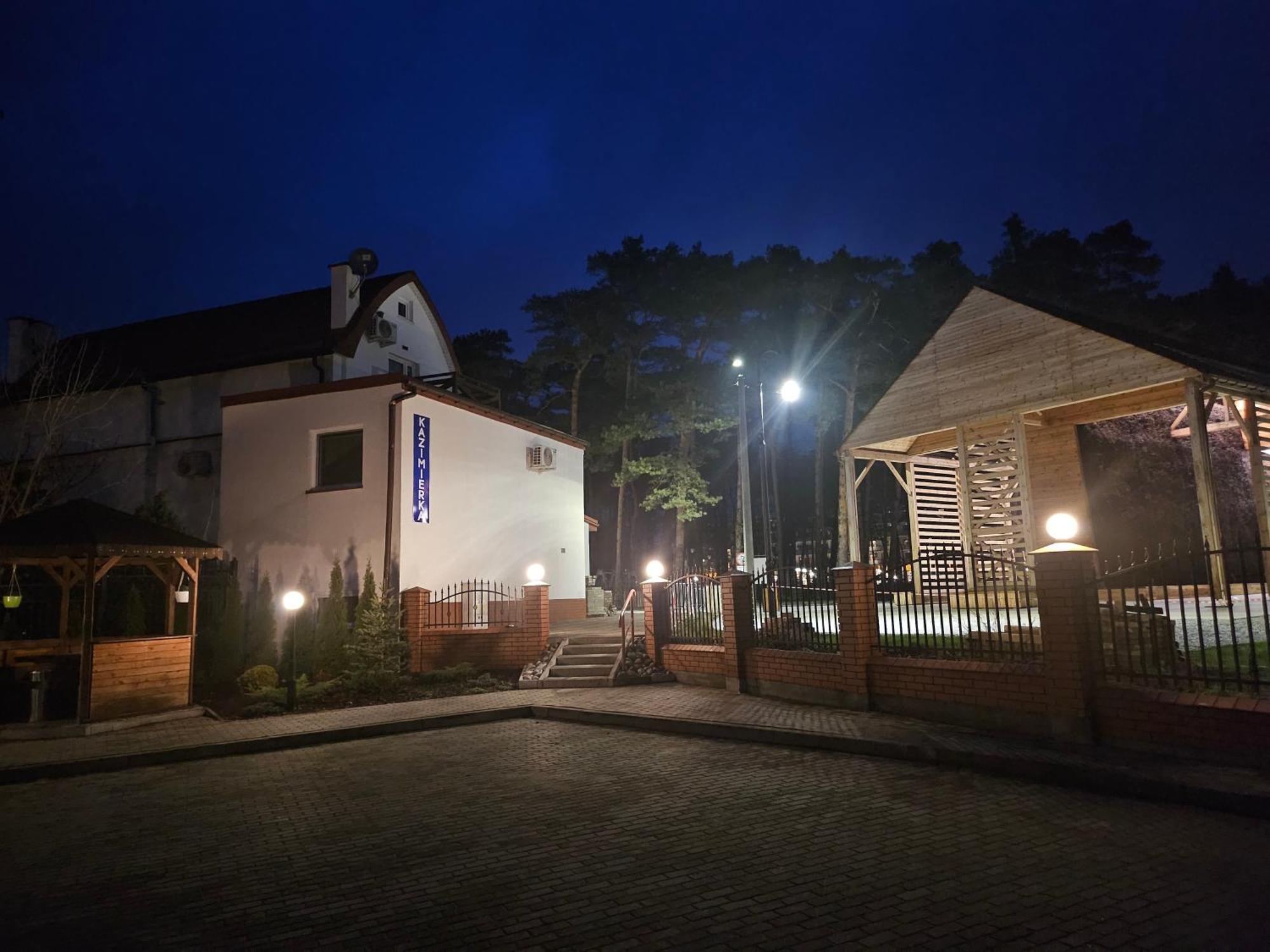 "Hel" Wieniec Zdroj Wloclawek Bagian luar foto